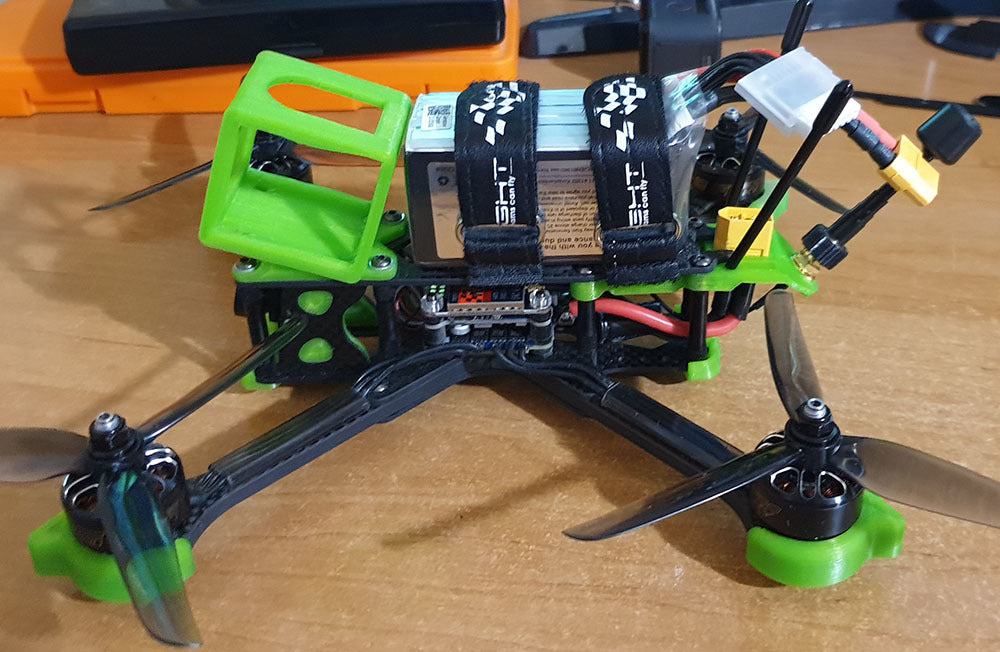 iFlight Nazgul5 RX Antenne Mount med XT60 Holder og Dobbelt Rem