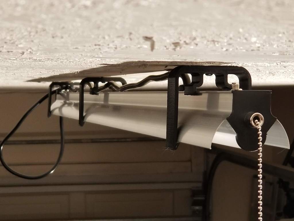 Monteringsbeslag til Harbor Freight LED-Arbejdslamper