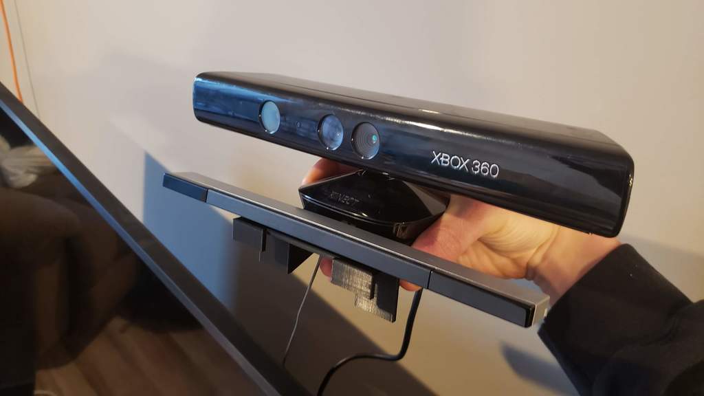 Top TV Mount til Xbox Kinect & Wii Sensor
