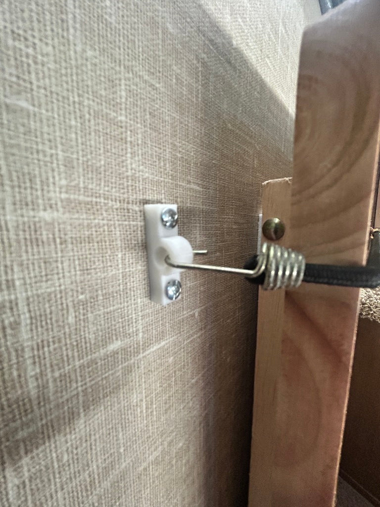 Bungee cord bracket - Praktisk løsning til campingvogne