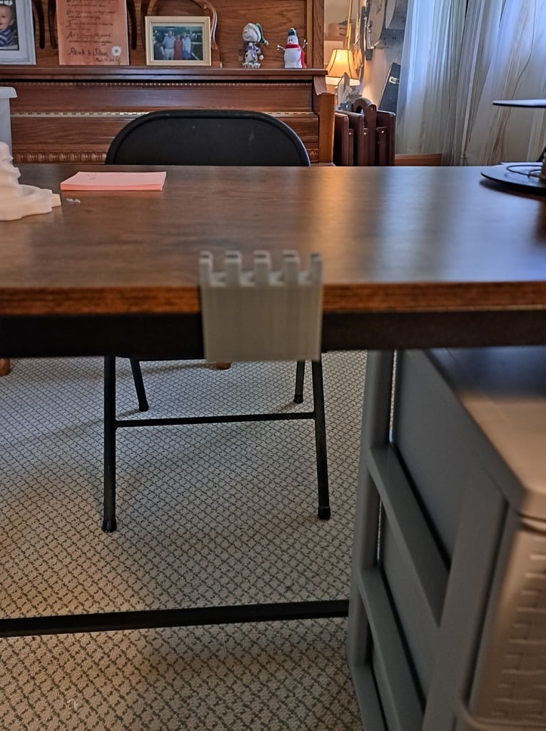 Kabelholder til Skrivebord