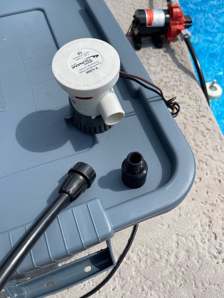 Adapter til Lænsepumpe med 1/2" Drypslange og NPT Gevind