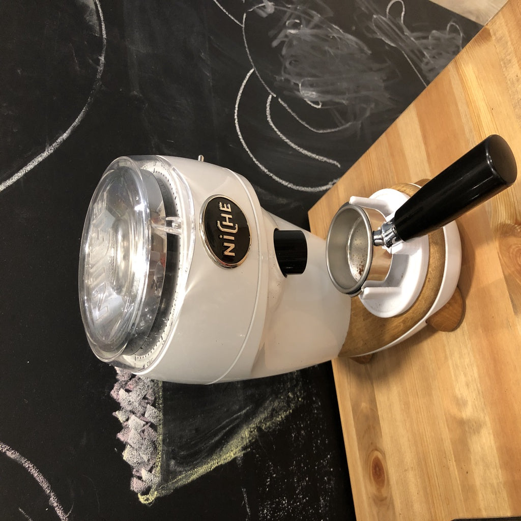 La Pavoni Portafilter Stand til Niche Zero