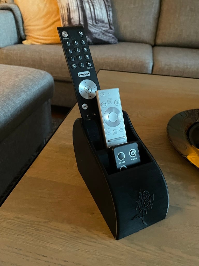 Fjernbetjeningsholder – Smart Opbevaring