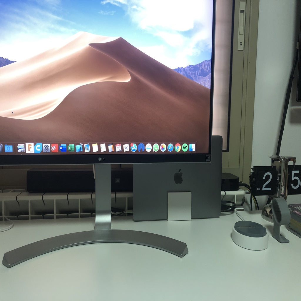 Elegant Bordstativ til 13-tommer MacBook Pro (2019)