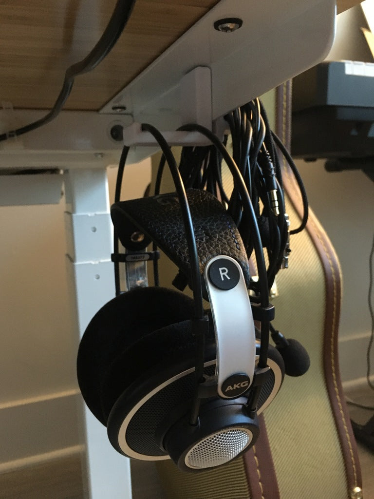 Under-Desk Hovedtelefonkrog til Fully Jarvis Hæve-Sænkebord med Kabelstyring
