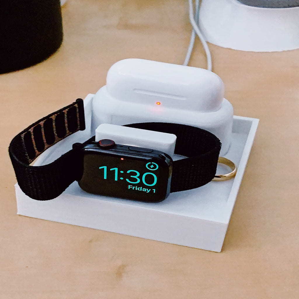 Opladningsdock til Apple Watch og AirPods Pro