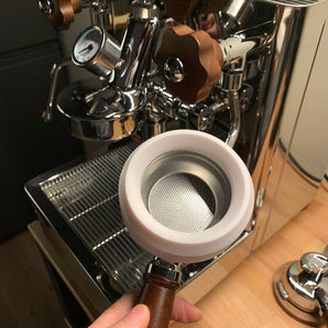 Quick-lock Doseringstragt E61 til Lelit Bianca V3 Portafilter