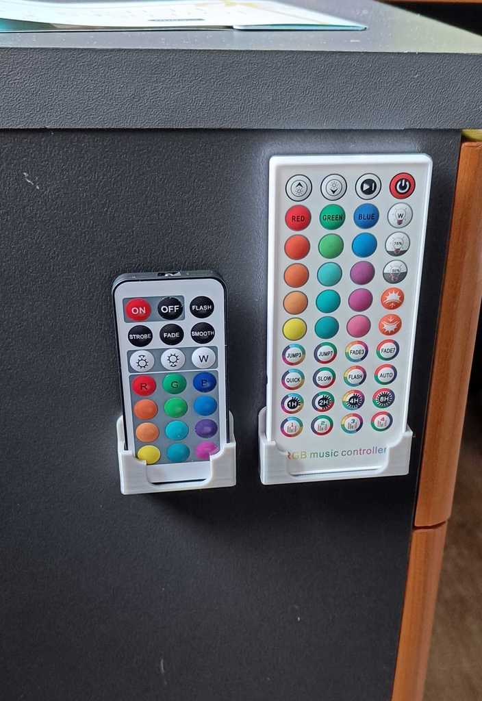Praktisk RGB LED Fjernbetjeningsholder – Til 40mm og 56mm Fjernbetjeninger