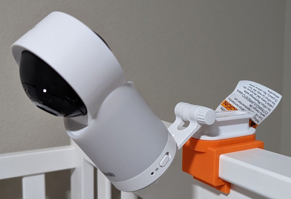 Beslag til Babyalarm Kamera på Tremmeseng - Ingen Boring Nødvendig