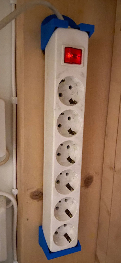 Vægbeslag til EU Forlængerkabel