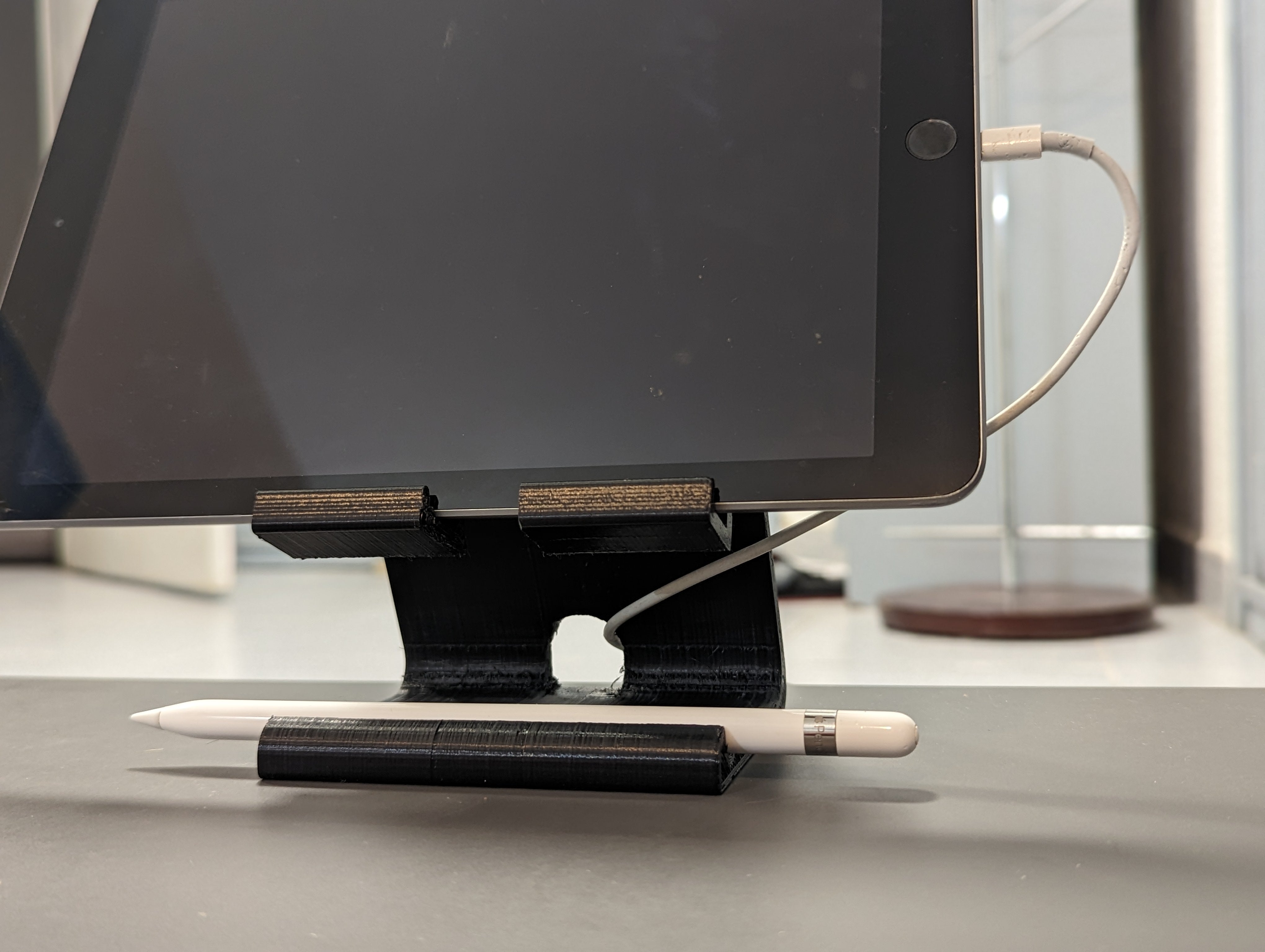 iPad og Apple Pencil Stativ - Universal Holder til Tablet og Stylus
