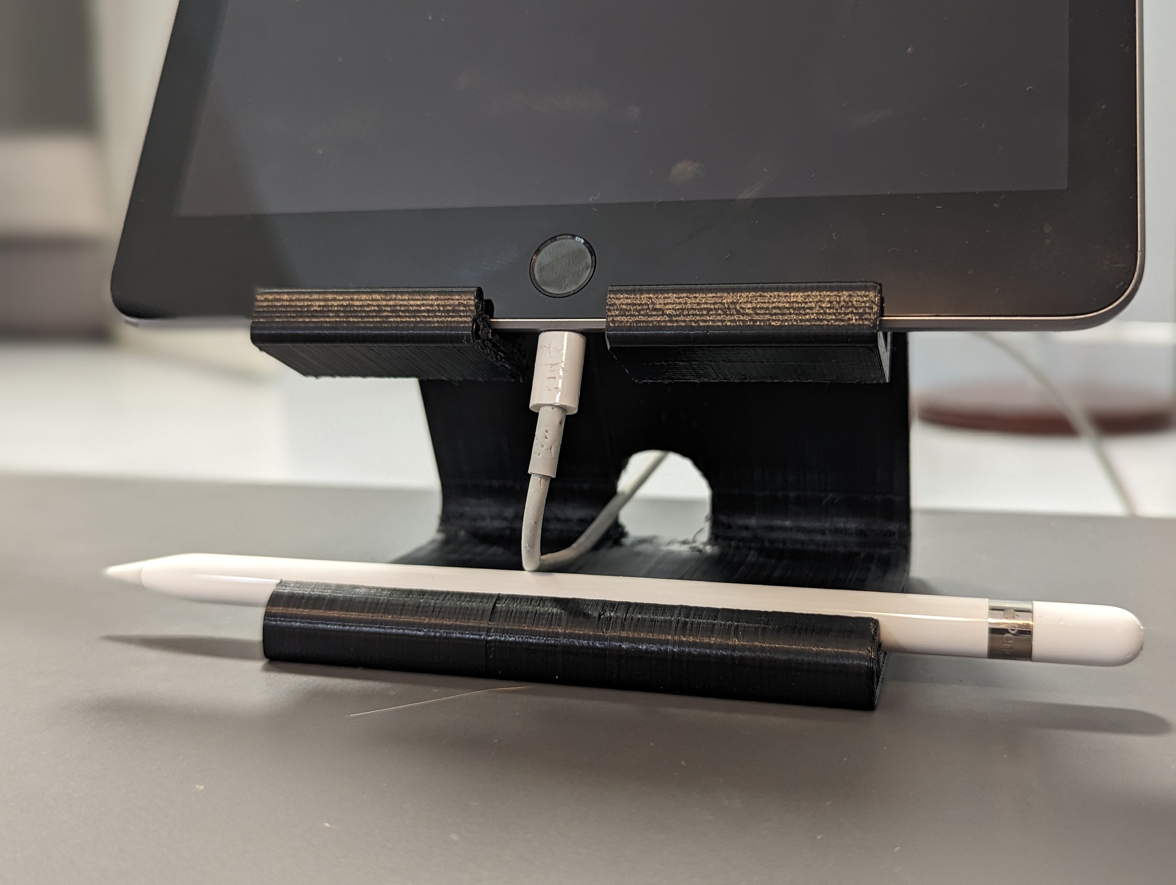 iPad og Apple Pencil Stativ - Universal Holder til Tablet og Stylus