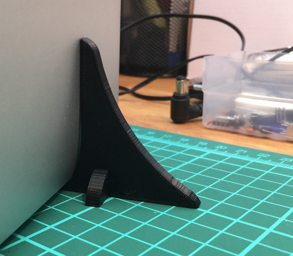 Vertikal Stand til MacBook Pro 15" Retina (18mm)