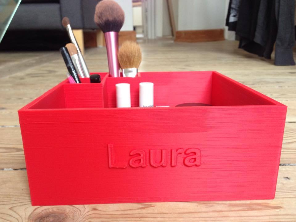 Personlig makeup box med navn