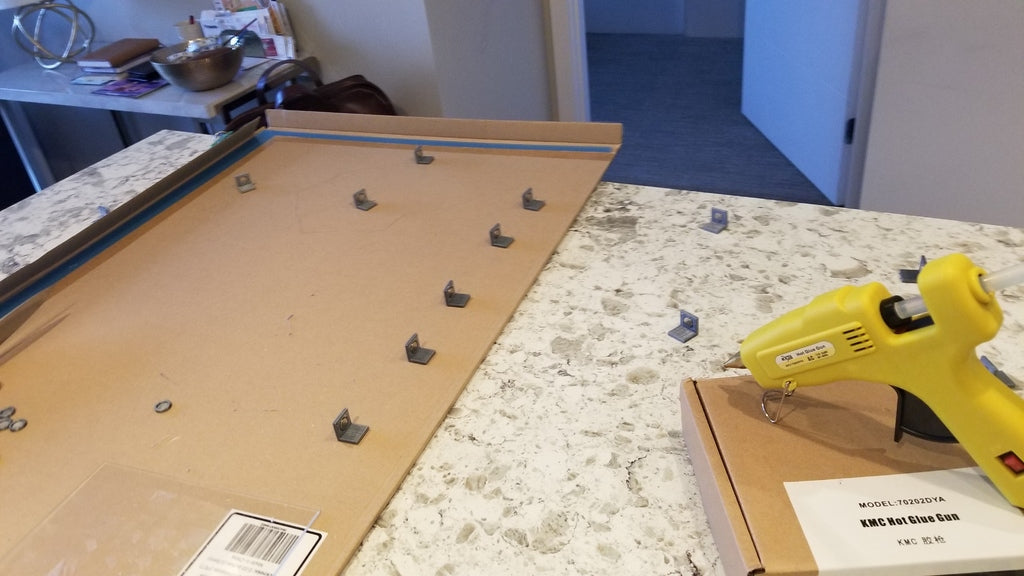 Magnetisk monteringsbeslag til Ikea Lack