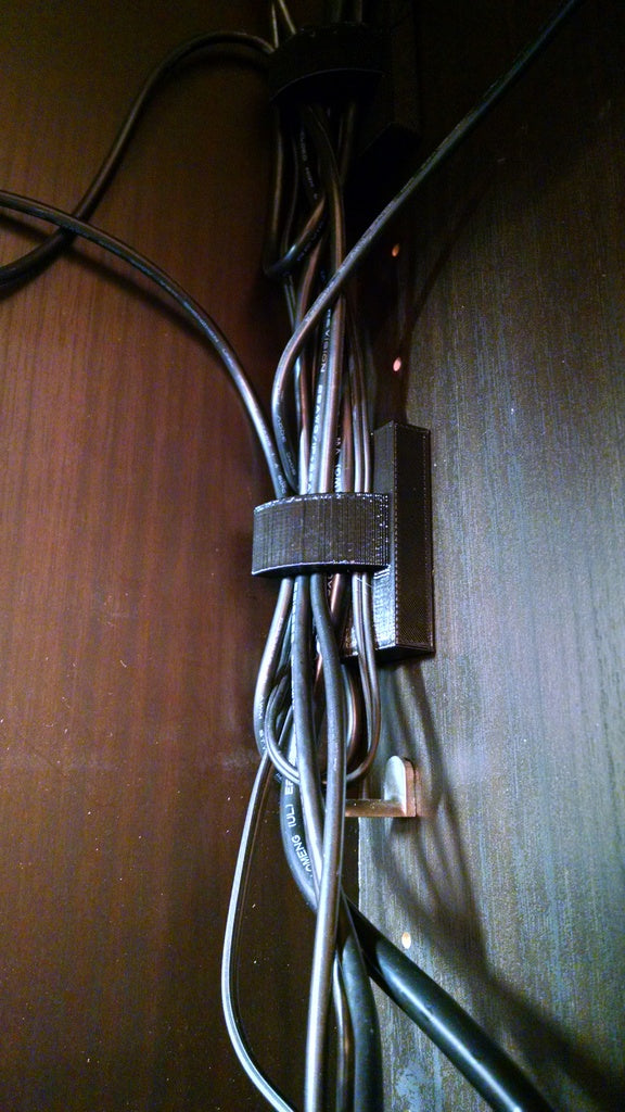 Kabelstyringskrog til Ikea Reoler