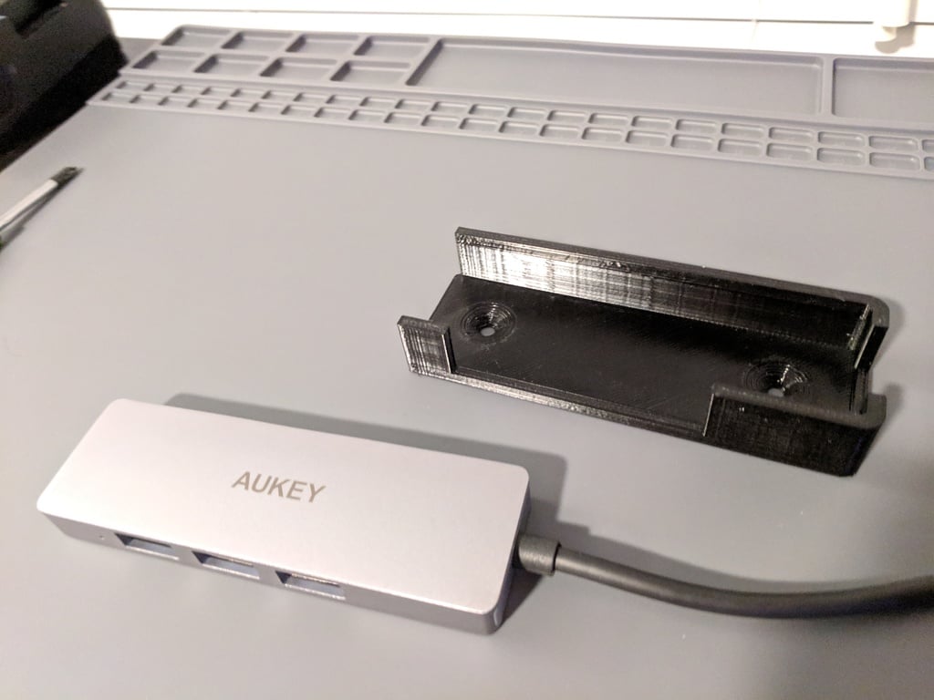 Aukey CB-H36 USB-Hub Montering til Skrivebord