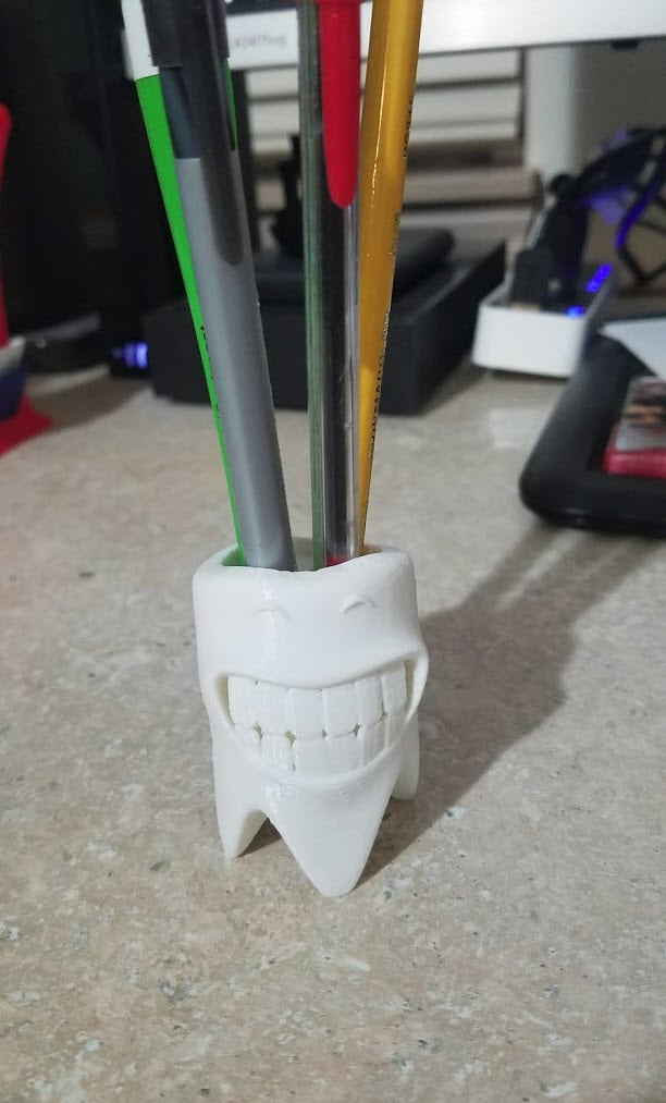 Smilende Tandbørsteholder med Drænsystem
