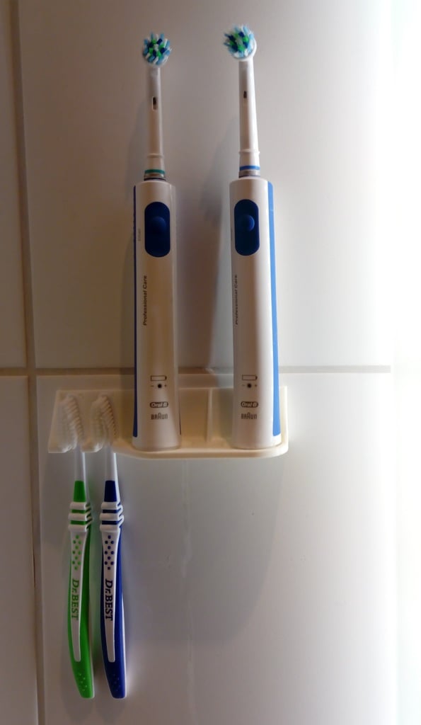 Skruefri tandbørsteholder til forskellige børstetyper