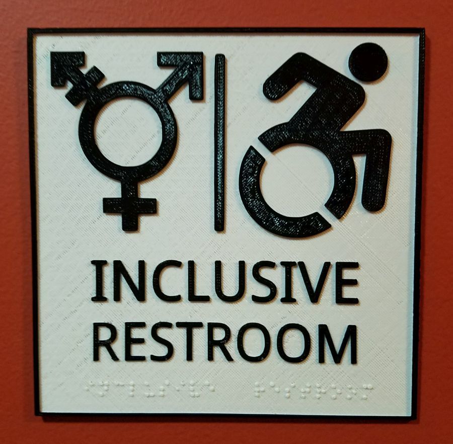Inklusivt Toilet skilt med Braille