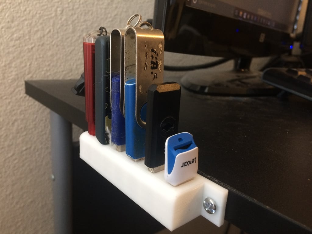 USB Rack til 6 USB-sticks med monteringsmulighed på skrivebord eller væg