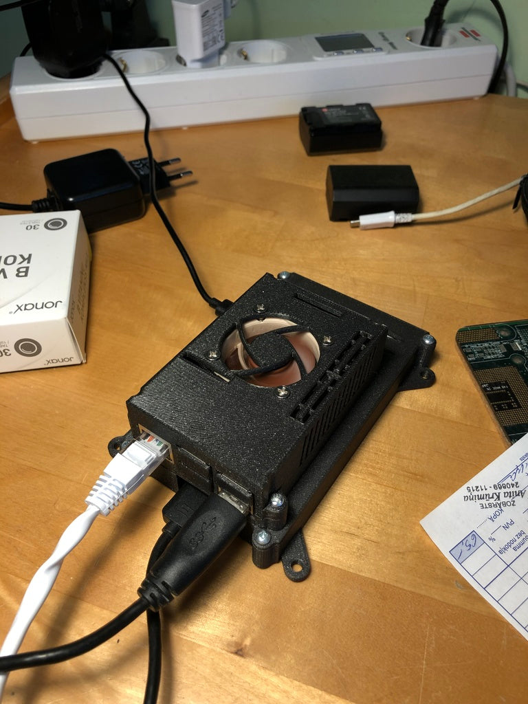 Raspberry Pi 3 - Kabinet med topmontering til ventilator