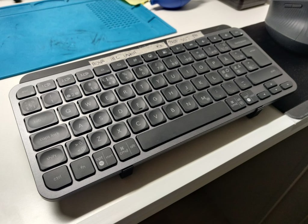 Stativ til Logitech MX Keys Mini-tastatur