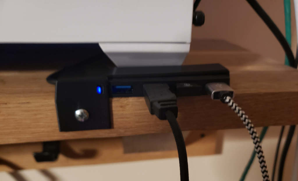 Anker 4-Port USB Hub Holder Bracket