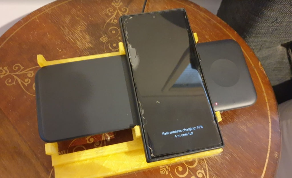 Samsung Trio Oplader Dock til To Telefoner