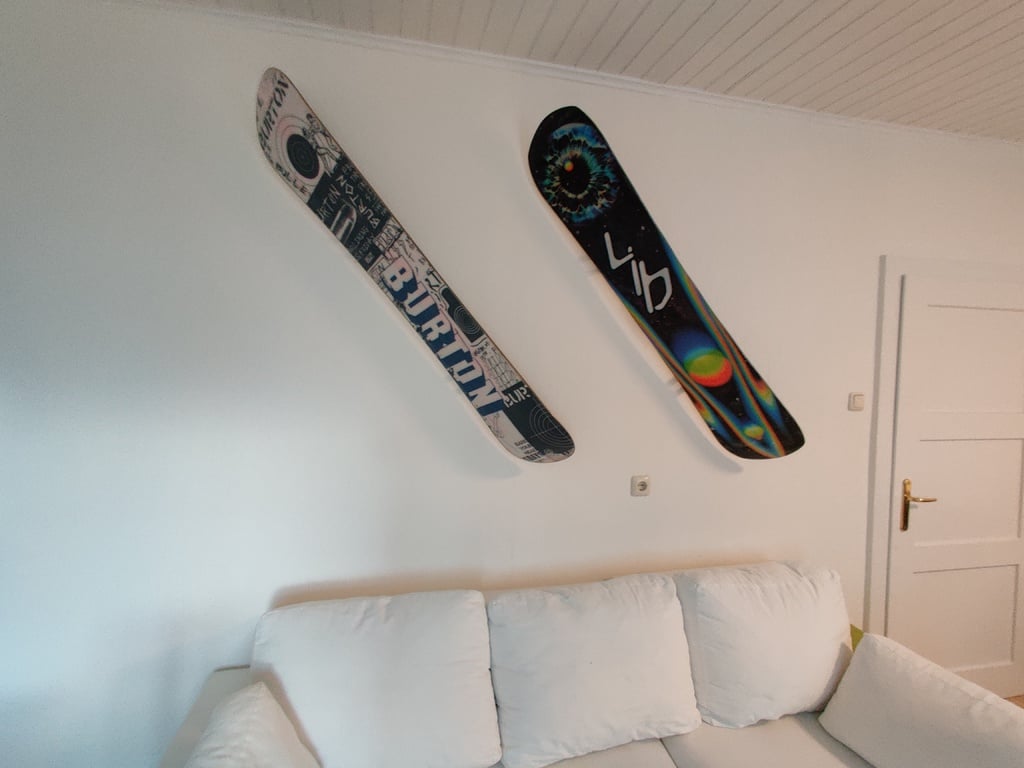 Simpel Vægmonteret Snowboard Holder