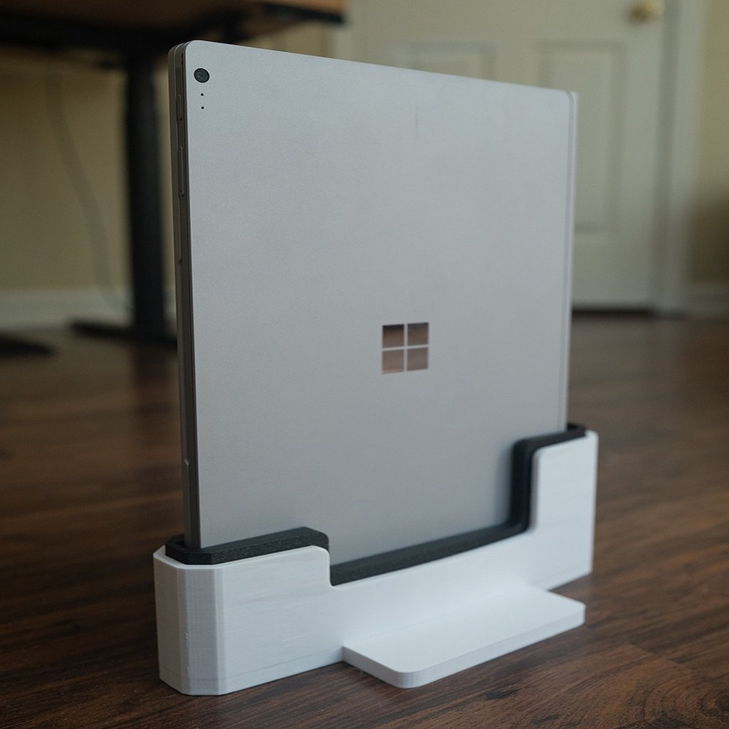 Bærbar stand til Surface Book med mulighed for tilpasning