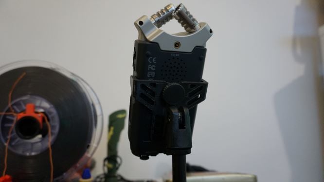 Zoom H4n Pro Mikrofonstativ Mount