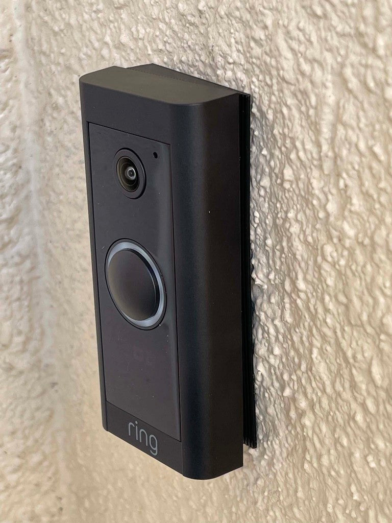 Vinkeljusterbar vægbeslag til Ring Video Doorbell Wired