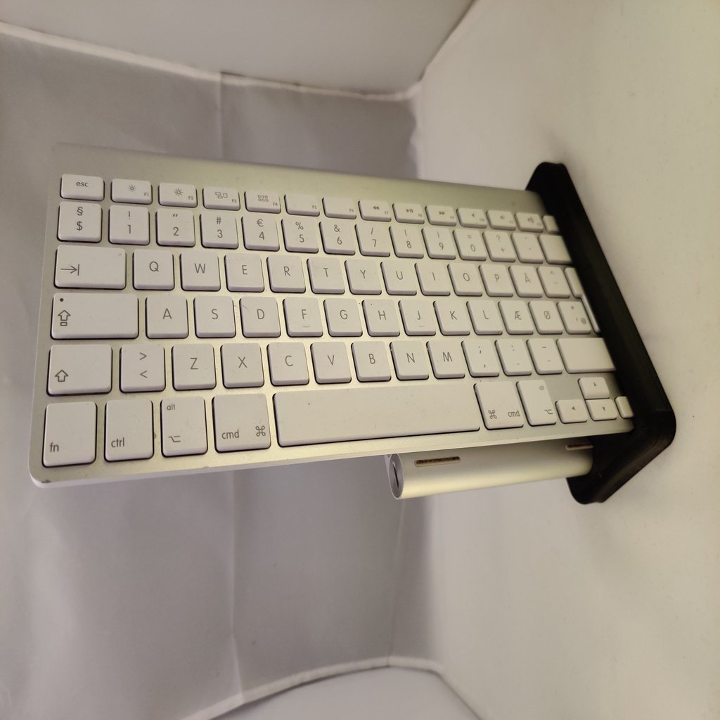 Apple Trackpad & Keyboard Stand
