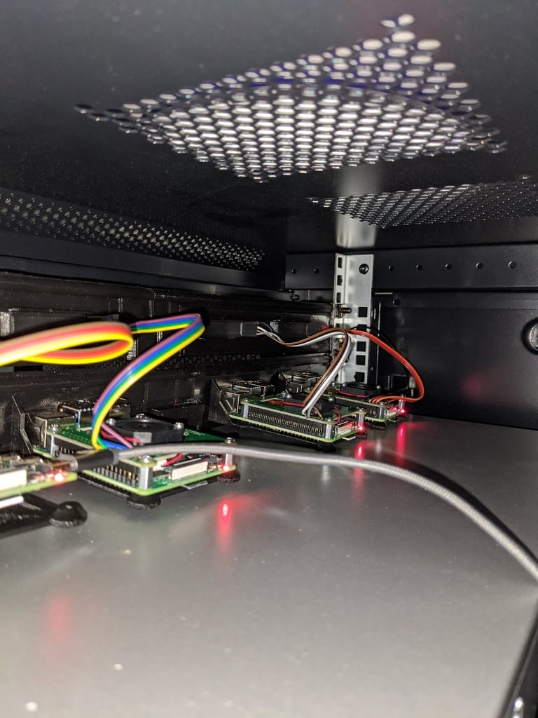 Quad Raspberry Pi Rack Mount med Displays
