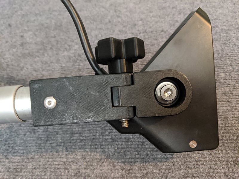 Garmin Livescope Sonar Transducer Pole Mount med Fremvisning, Nedadvisning og Perspektivvisning
