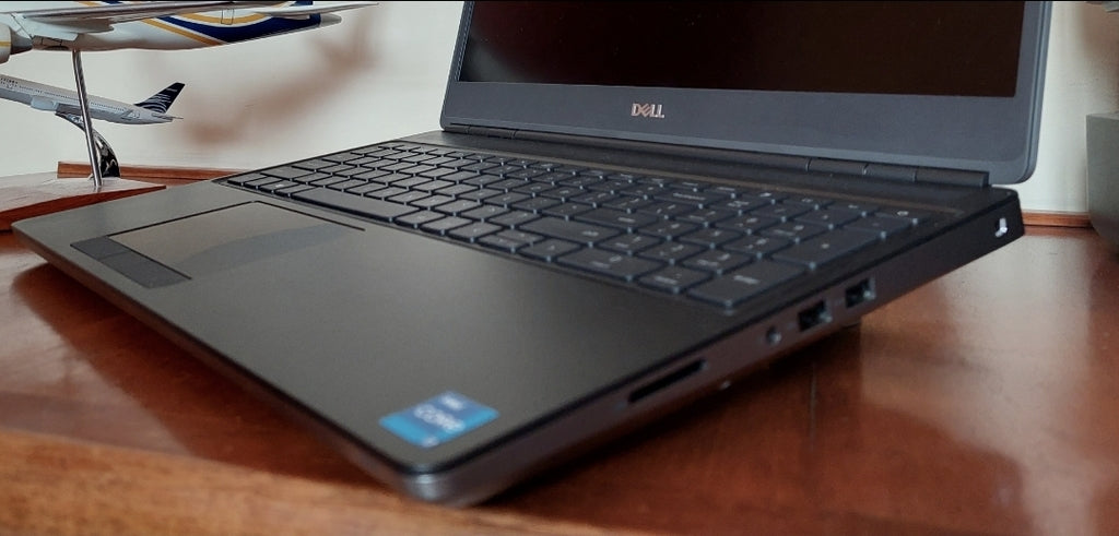 Dell Inspiron / Precision 7000 Laptop Stand til forbedring af komfort og varmehåndtering