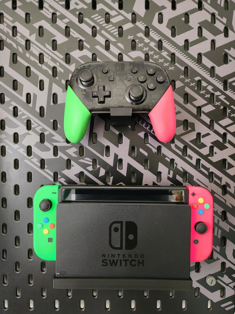 Nintendo Switch Pro Controller-holder til Skadis Pegboard