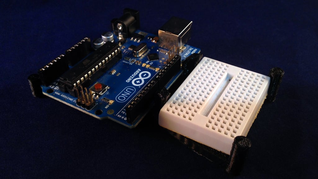 Arduino Uno og Mini Breadboard Holder